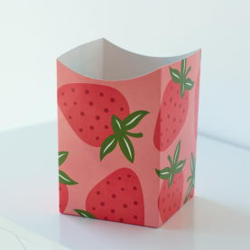 Pretty Strawberry Gift Box
